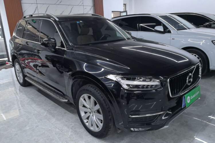 Used Volvo XC90 2015 T6 Zhiya Edition 7-seater Front Right 45 Deg