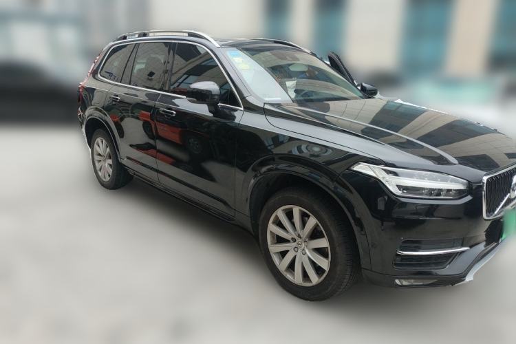 Used Volvo XC90 2015 T6 Zhiya Edition 7-seater Front Right 45 Deg