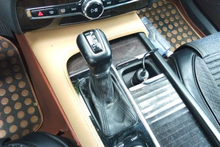 Used Volvo XC90 2015 T6 Zhiya Edition 7-seater Gear Lever