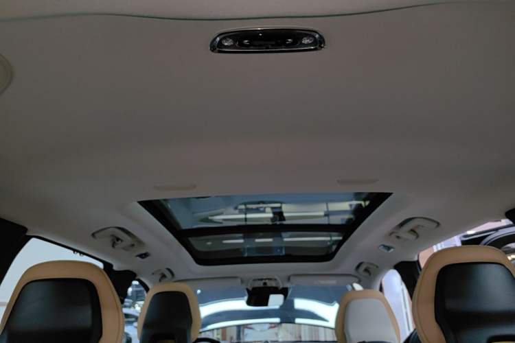 Used Volvo XC90 2015 T6 Prestige 7-Seater Headliner