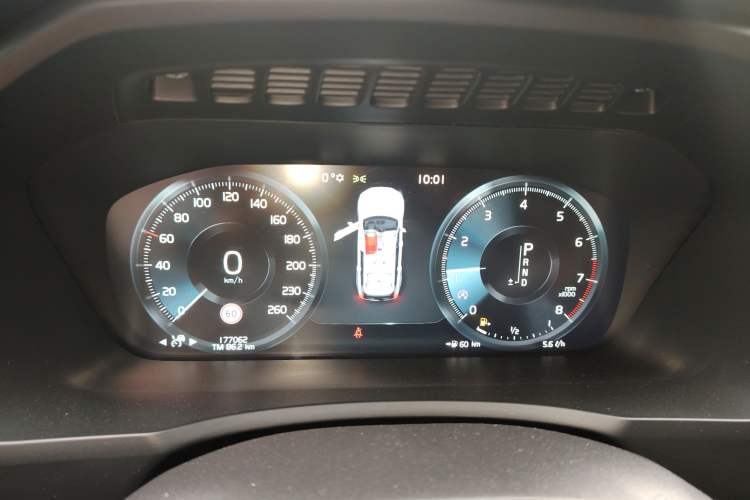 Used Volvo XC90 2015 T6 Zhiyi Edition 7-Seater Instrument Cluster