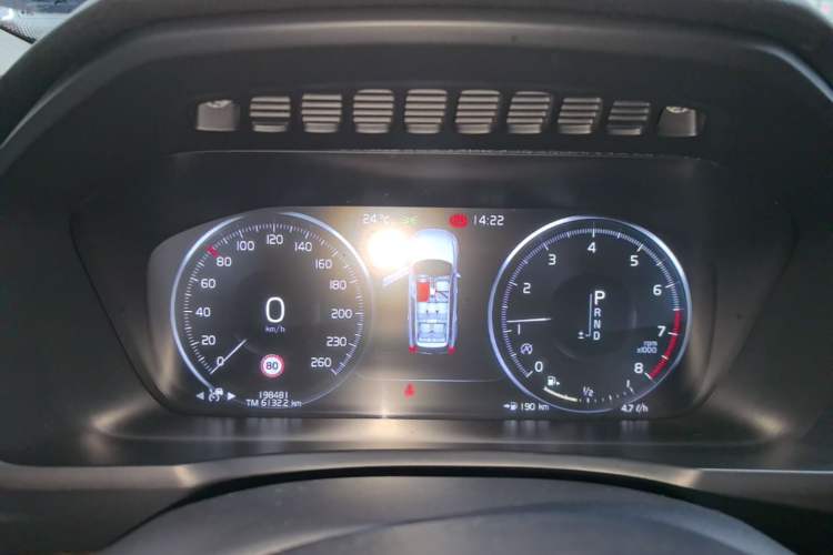 Used Volvo XC90 2015 T6 Zhiya Edition 7-seater Instrument Cluster