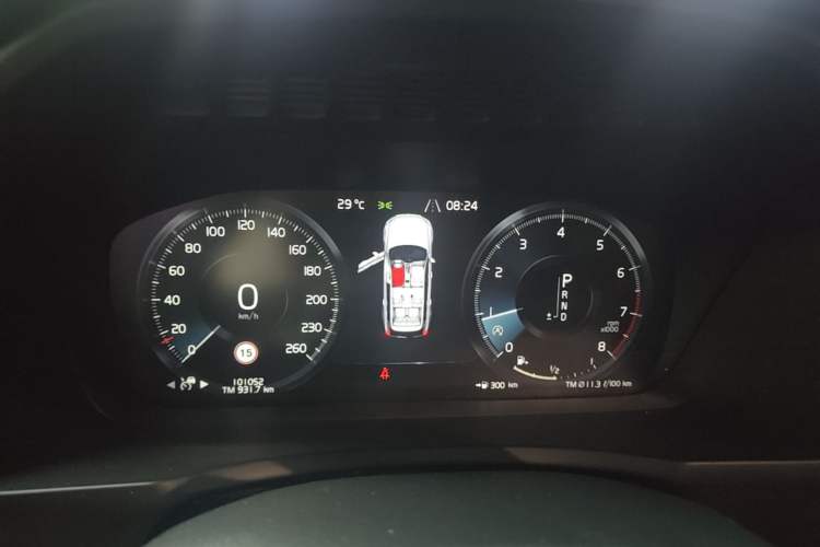 Used Volvo XC90 2015 T6 Prestige 7-Seater Instrument Cluster