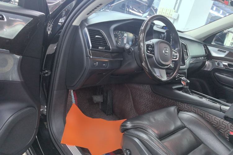Used Volvo XC90 2015 T6 Prestige 7-Seater Interior 3