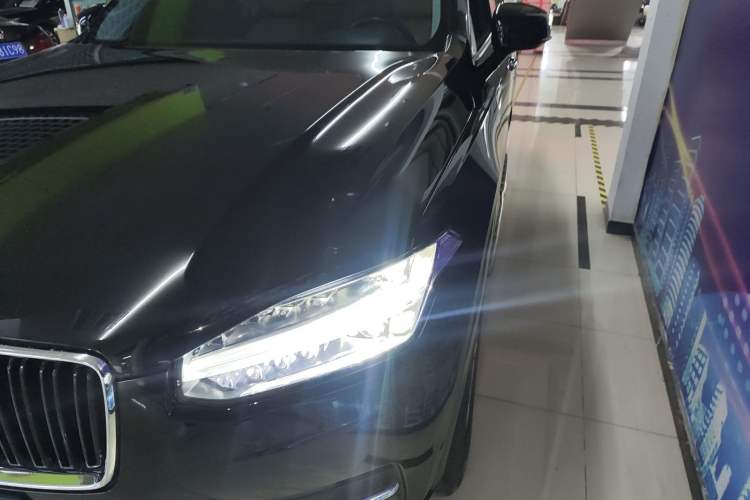 Used Volvo XC90 2015 T6 Zhiya Edition 7-seater Left Front Headlight