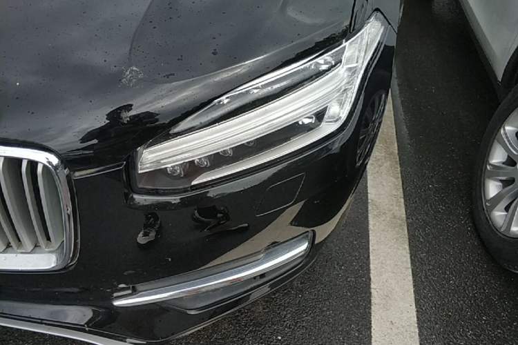 Used Volvo XC90 2015 T6 Prestige 7-Seater Left Front Headlight