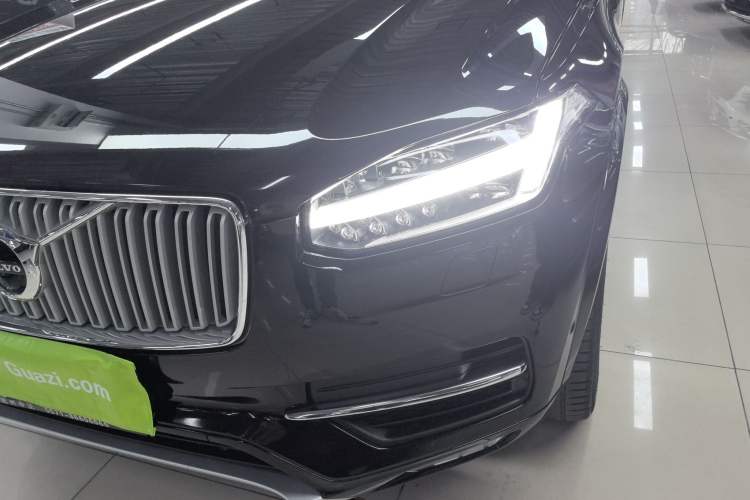 Used Volvo XC90 2015 T6 Prestige 7-Seater Left Front Headlight