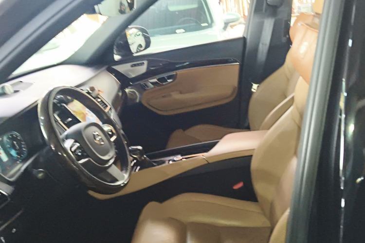 Used Volvo XC90 2015 T6 Prestige 7-Seater Left Front Seat