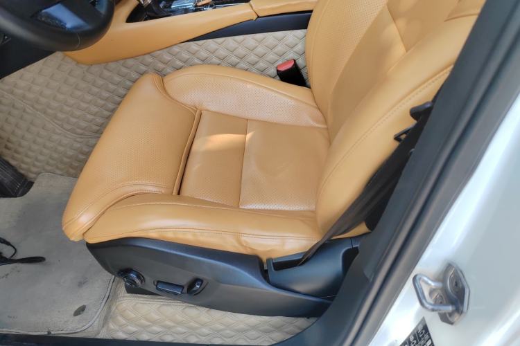 Used Volvo XC90 2015 T6 Zhiya Edition 7-seater Left Front Seat