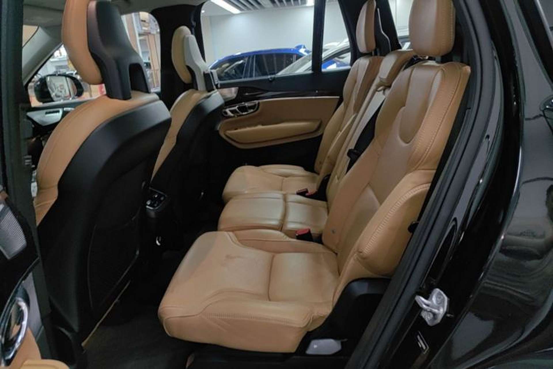 Used Volvo XC90 2015 T6 Prestige 7-Seater Left Rear Seat