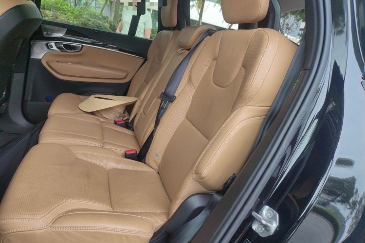 Used Volvo XC90 2015 T6 Prestige 7-Seater Left Rear Seat
