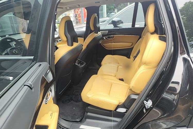 Used Volvo XC90 2015 T6 Prestige 7-Seater Left Rear Seat