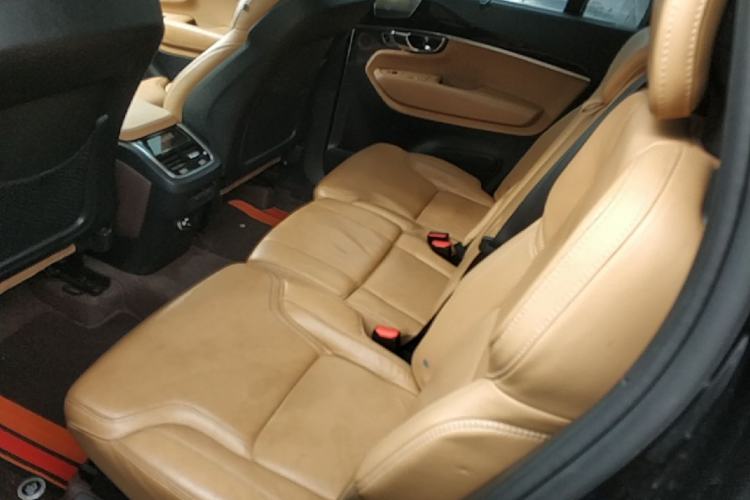 Used Volvo XC90 2015 T6 Prestige 7-Seater Left Rear Seat