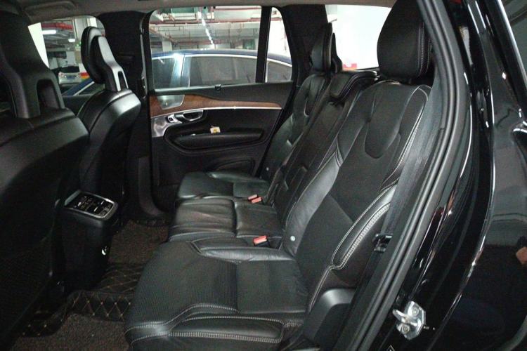 Used Volvo XC90 2015 T6 Prestige 7-Seater Left Rear Seat