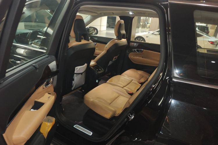 Used Volvo XC90 2015 T6 Prestige 7-Seater Left Rear Seat