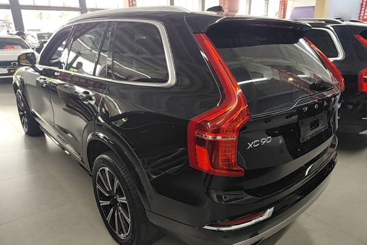 Used Volvo XC90 2015 T6 Prestige 7-Seater Rear Left 45 Deg