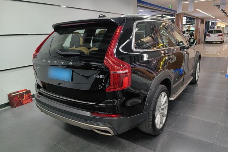 Used Volvo XC90 2015 T6 Prestige 7-Seater Rear Right 45 Deg