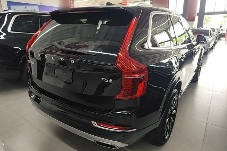 Used Volvo XC90 2015 T6 Prestige 7-Seater Rear Right 45 Deg