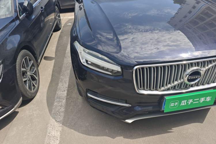 Used Volvo XC90 2015 T6 Prestige 7-Seater Right Front Headlight