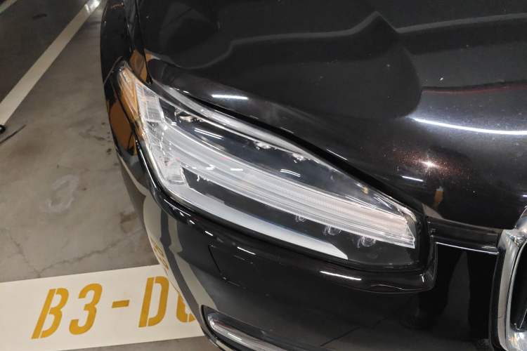 Used Volvo XC90 2015 T6 Zhiya Edition 7-seater Right Front Headlight