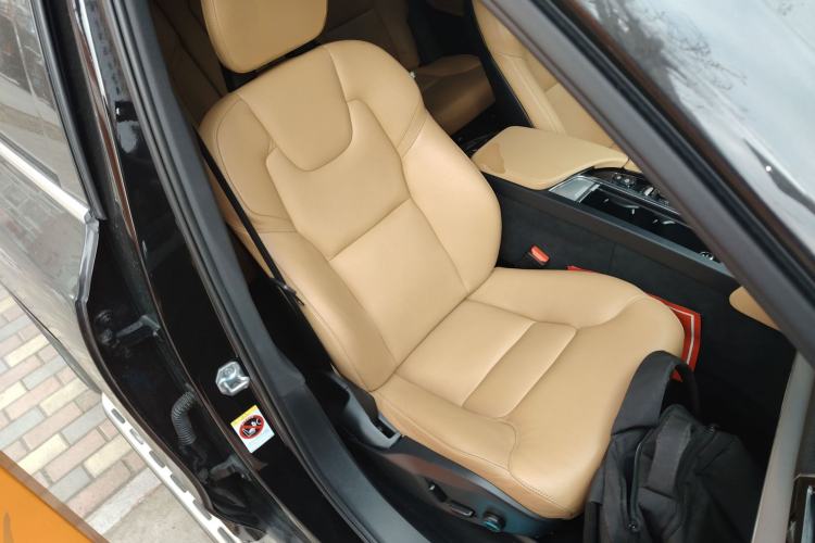Used Volvo XC90 2015 T6 Zhiyi Edition 7-Seater Right Front Seat