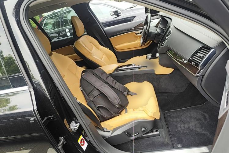 Used Volvo XC90 2015 T6 Prestige 7-Seater Right Front Seat
