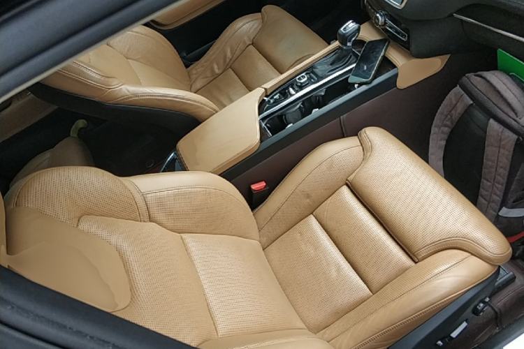 Used Volvo XC90 2015 T6 Prestige 7-Seater Right Front Seat