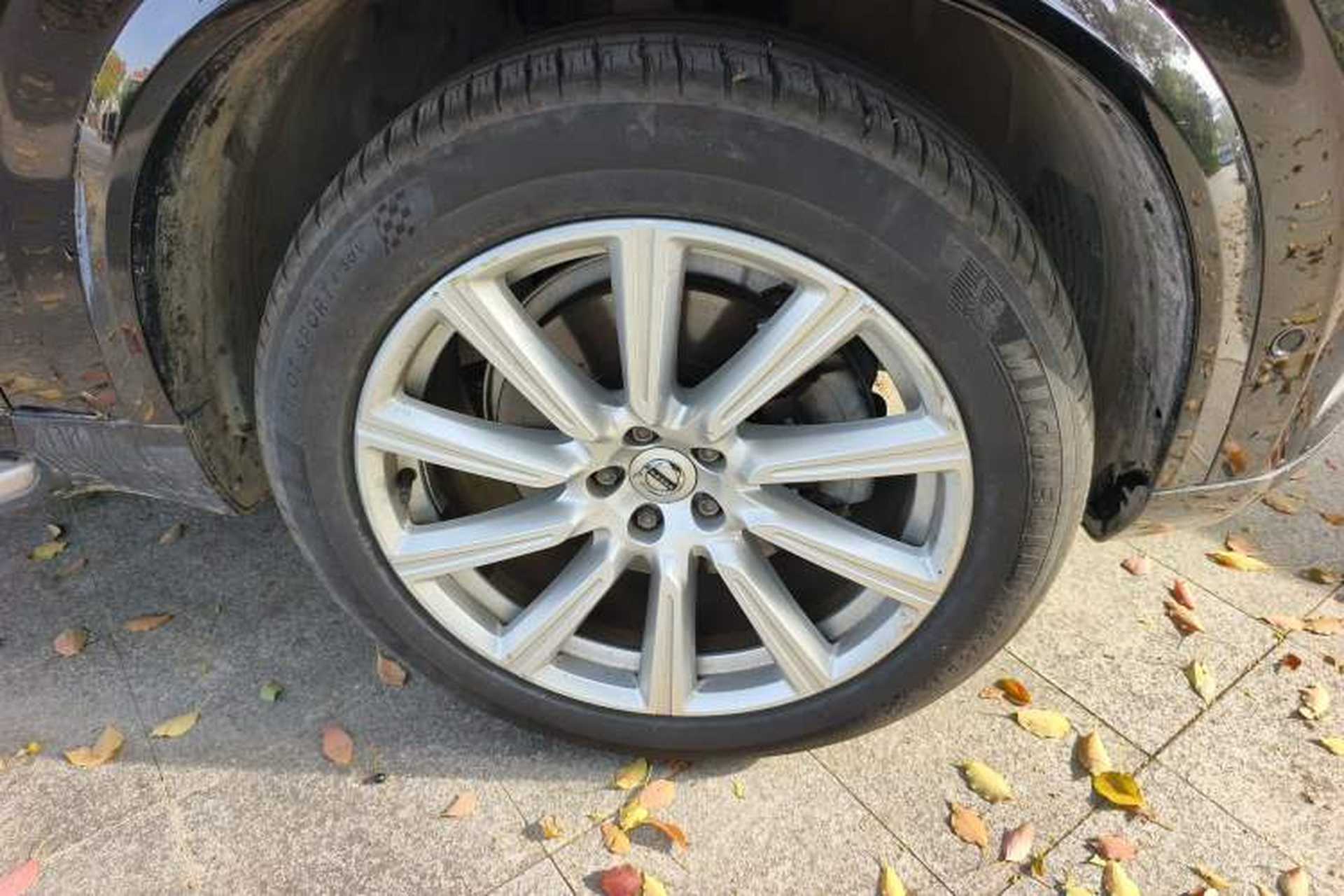Used Volvo XC90 2015 T6 Zhiya Edition 7-seater Right Front Wheel Hub