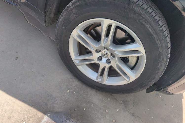 Used Volvo XC90 2015 T6 Zhiyi Edition 7-Seater Right Front Wheel Hub