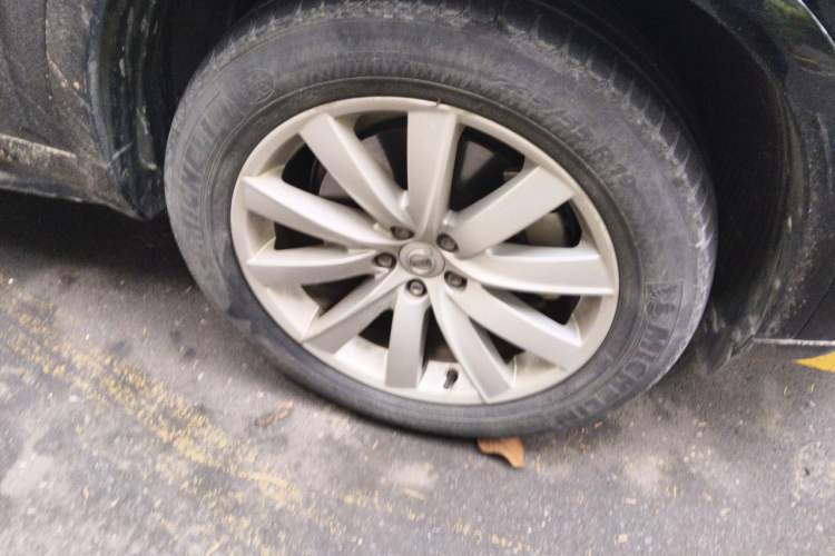 Used Volvo XC90 2015 T6 Zhiya Edition 7-seater Right Front Wheel Hub