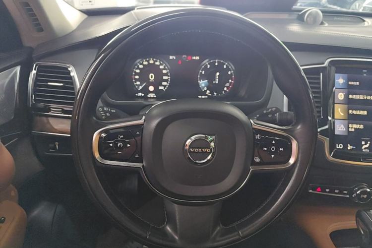 Used Volvo XC90 2015 T6 Prestige 7-Seater Steering Wheel