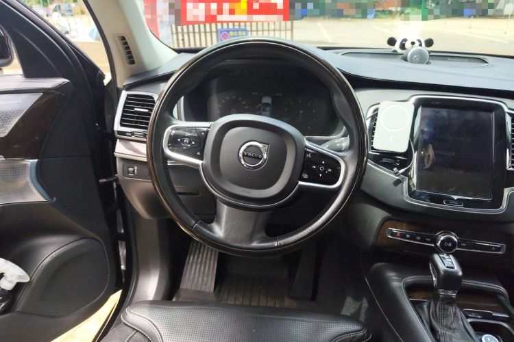 Used Volvo XC90 2015 T6 Prestige 7-Seater Steering Wheel