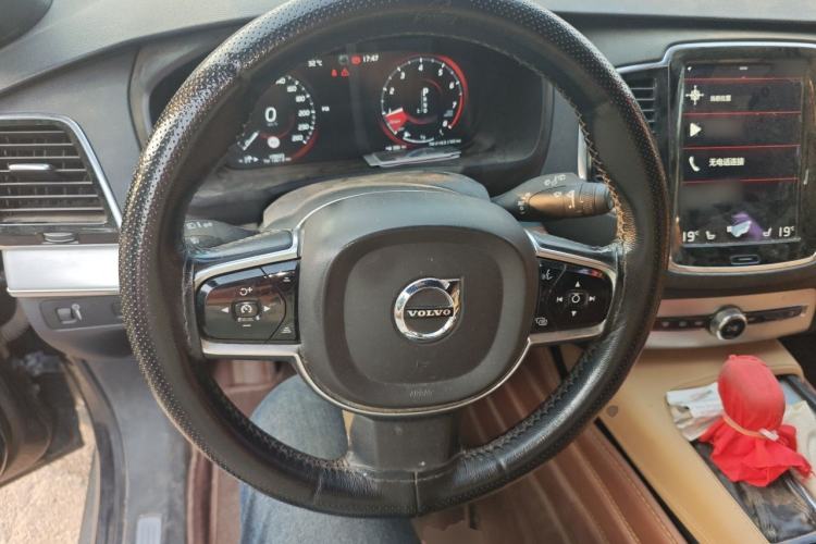 Used Volvo XC90 2015 T6 Zhiyi Edition 5-seater Steering Wheel