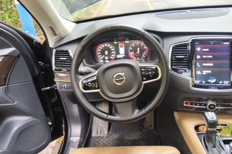 Used Volvo XC90 2015 T6 Zhiya Edition 7-seater Steering Wheel