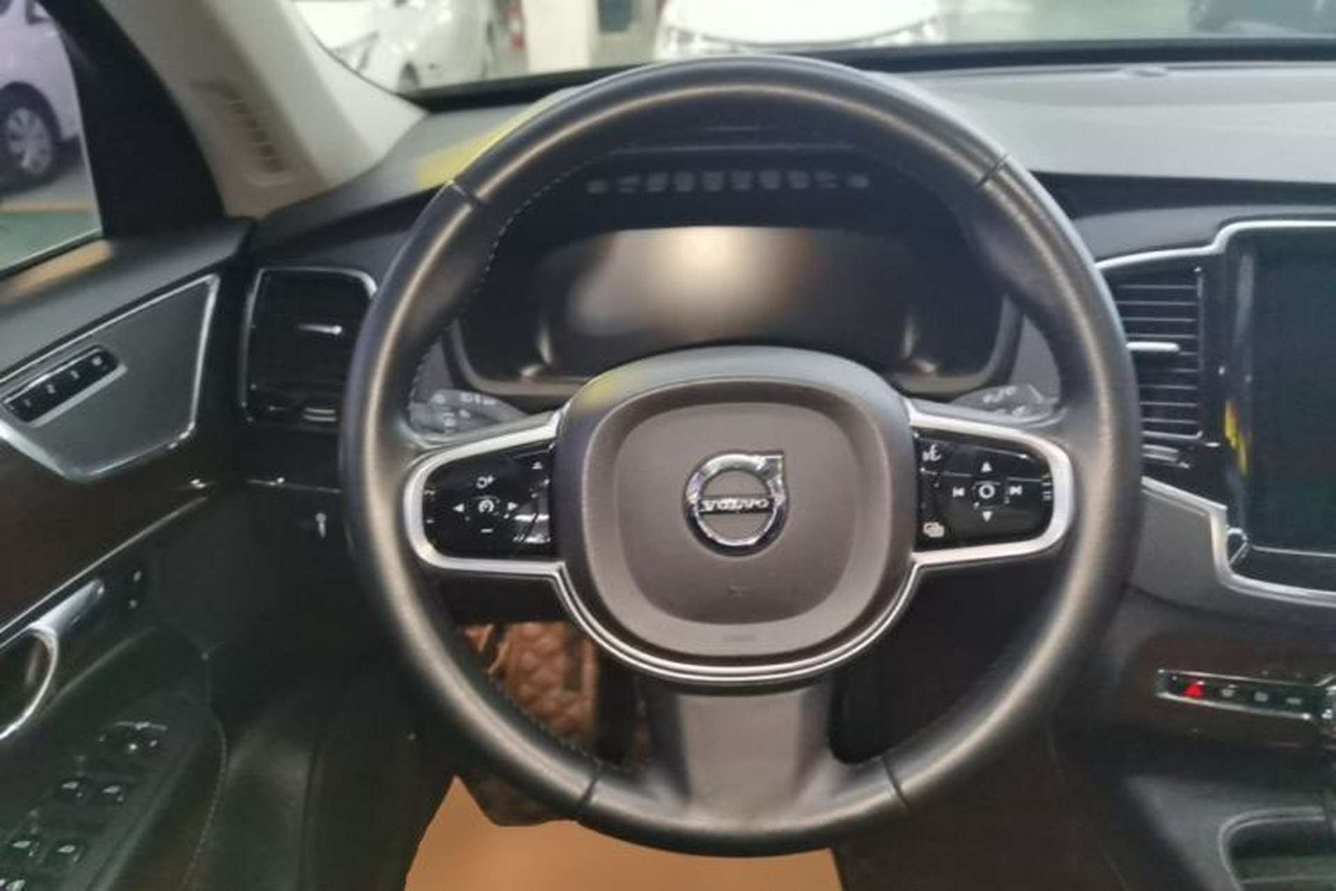 Used Volvo XC90 2015 T6 Luxury Edition 5-seater Steering Wheel