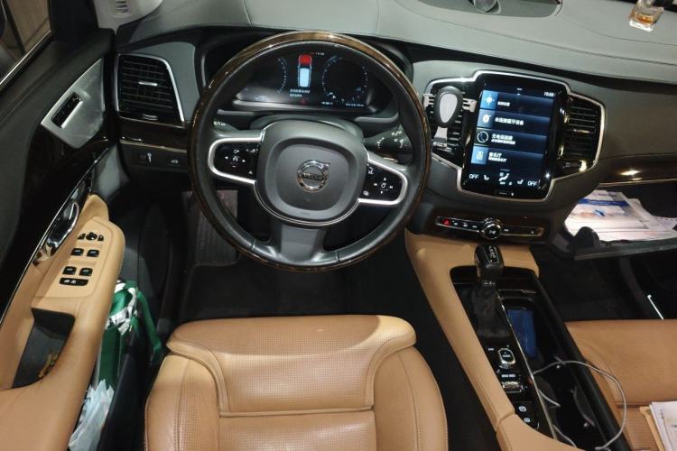 Used Volvo XC90 2015 T6 Prestige 7-Seater Steering Wheel