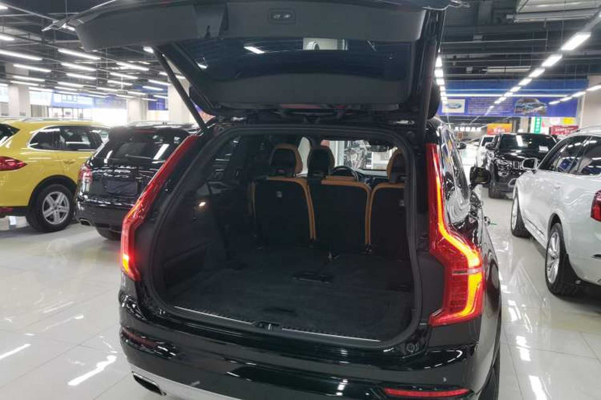 Used Volvo XC90 2015 T6 Zhiyi Edition 7-Seater Trunk