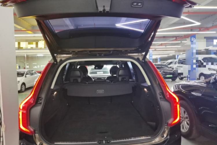 Used Volvo XC90 2015 T6 Luxury Edition 5-seater Trunk