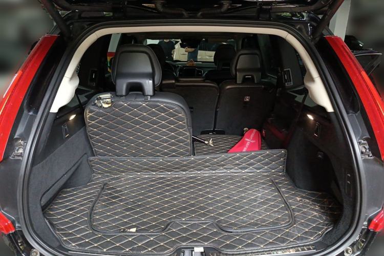Used Volvo XC90 2015 T6 Prestige 7-Seater Trunk