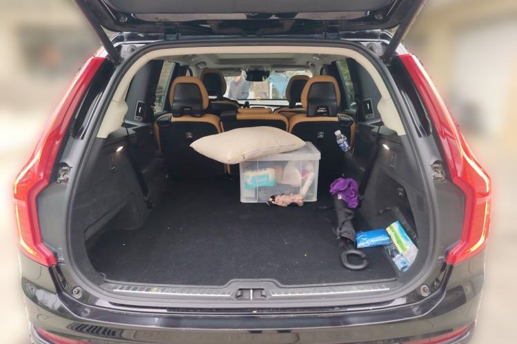Used Volvo XC90 2015 T6 Zhiyi Edition 7-Seater Trunk