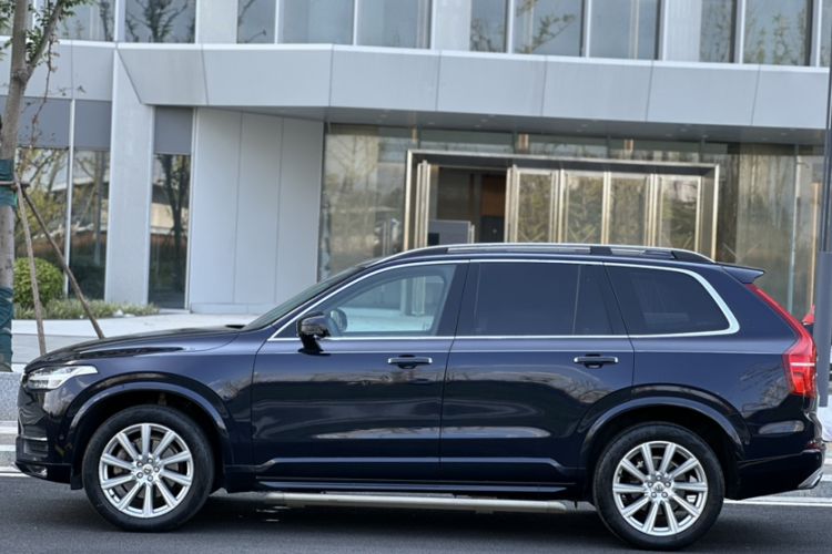 Used Volvo XC90 2015 T6 Luxury Edition 5-seater Exterior 2