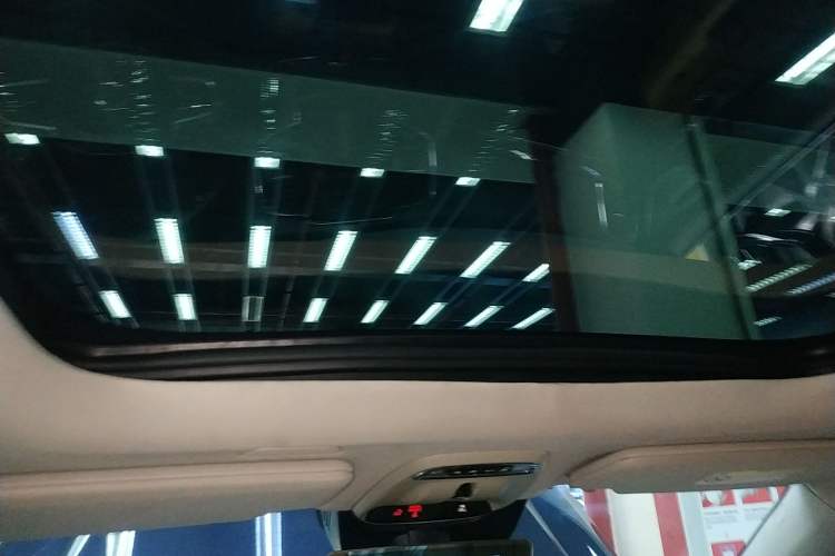 Used Volvo XC90 2015 T6 Luxury Edition 5-seater Headliner