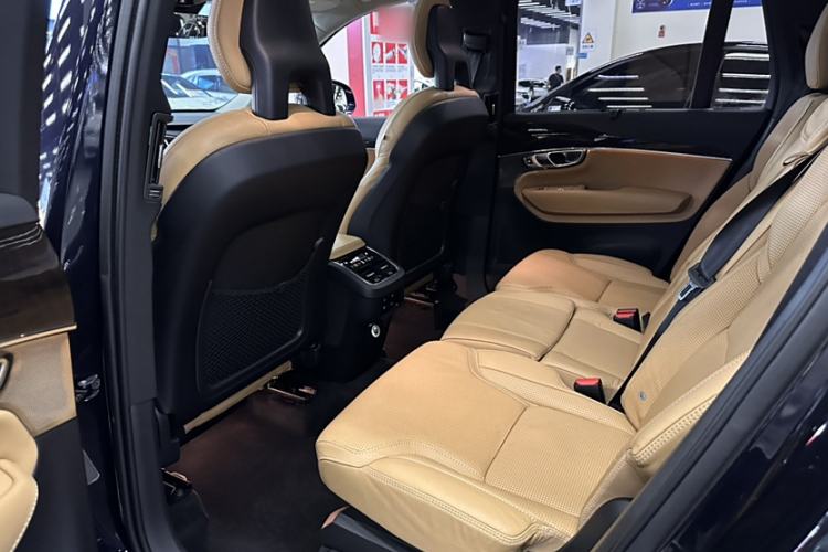 Used Volvo XC90 2015 T6 Luxury Edition 5-seater Interior 14
