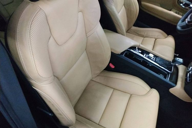 Used Volvo XC90 2015 T6 Luxury Edition 5-seater Right Front Seat