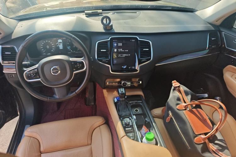 Used Volvo XC90 2015 T6 Zhiya Edition 7-seater Center Console