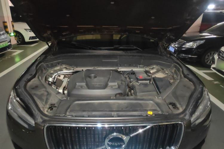 Used Volvo XC90 2015 T6 Zhiyi Edition 5-seater Engine Bay