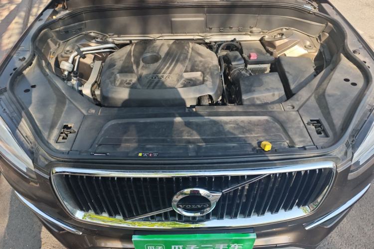 Used Volvo XC90 2015 T6 Zhiya Edition 7-seater Engine Bay