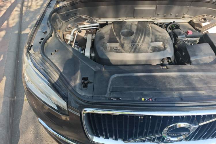 Used Volvo XC90 2015 T6 Zhiya Edition 7-seater Engine Bay Right
