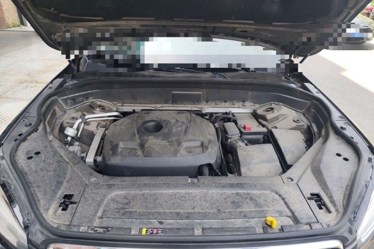 Used Volvo XC90 2015 T6 Zhiyi Edition 5-seater Engine Bay