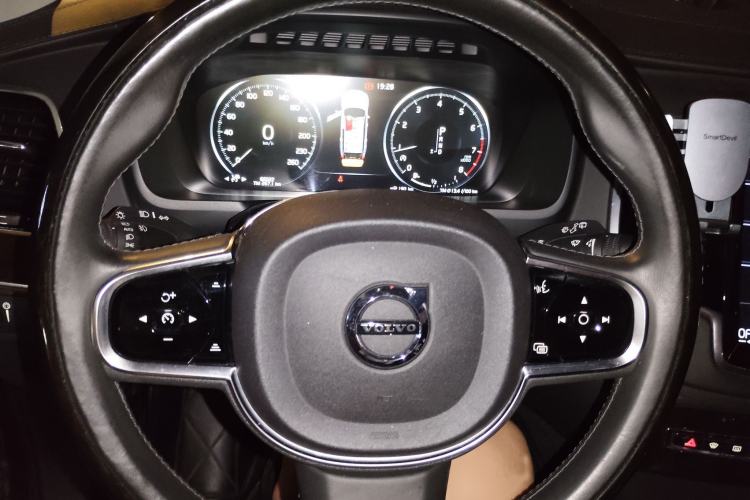 Used Volvo XC90 2015 T6 Prestige 7-Seater Instrument Cluster